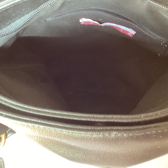 $36 Perry Ellis America Leather Shoulder Bag. Color: Black - New - Picture 6 of 9